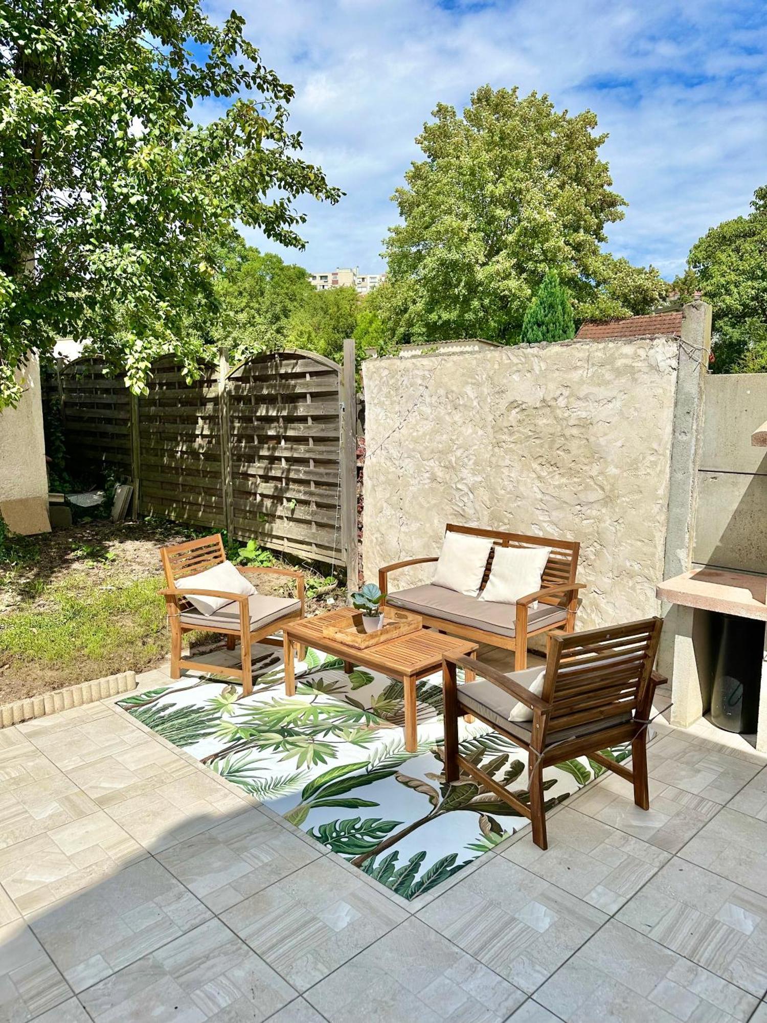 Charmante Maison Mitoyenne Melun Extérieur photo